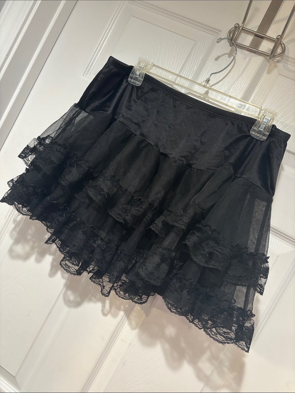 TORRID Black Lace Tiered Ruffled Petticoat-Style Skirt